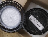 Đèn Led nhà xưởng UFO Philips Rạng Đông là gì ?