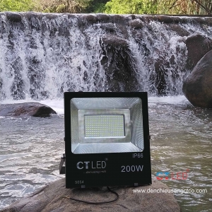 Đèn pha led 200w Led - CHIP Led SMD hình vuông